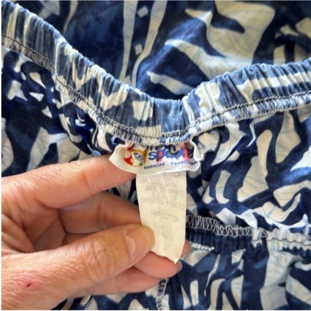 Reyn Spooner Blue Geometric Strapless Top - Picture 9 of 9